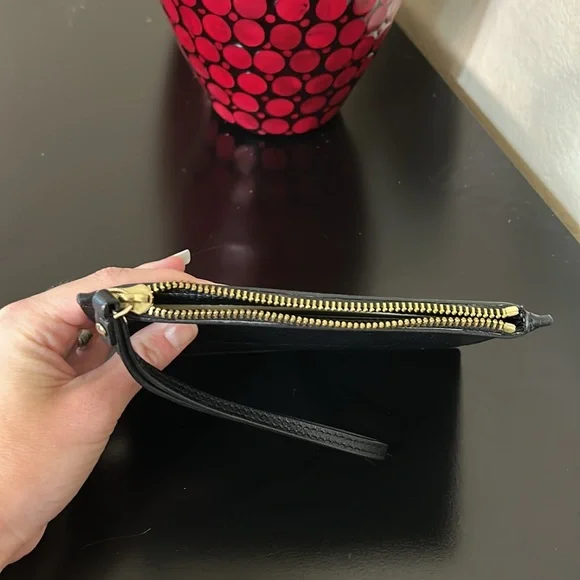 Kate Spade On Purpose Small Leather Zipped Wristlet - Embroidered Chili Pepper - Picture 11 of 16